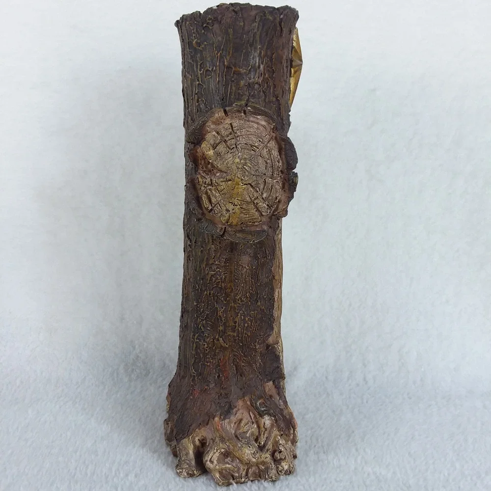 Nativity Scene Cross Tree Trunk 